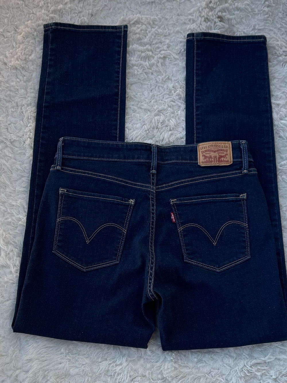 Levi’s Skinny Jeans Dark Wash Women’s Denim Pants Stretch Blue Classic Fit Used